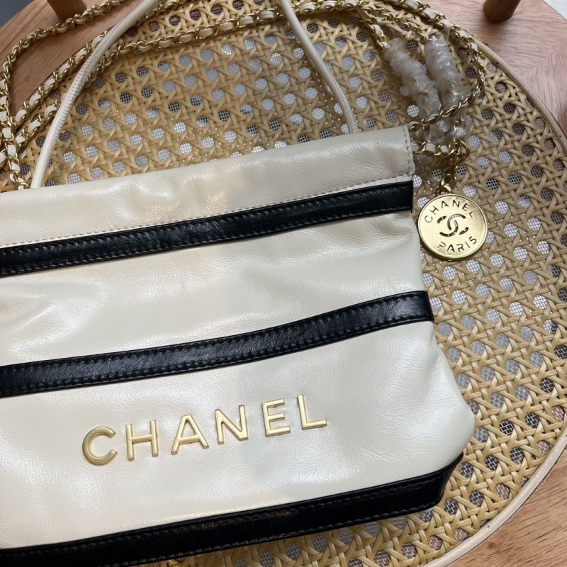 Ch**el hobo 22 bags